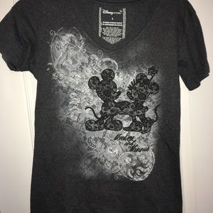 Mickey Mouse and Minnie Mouse tshirt